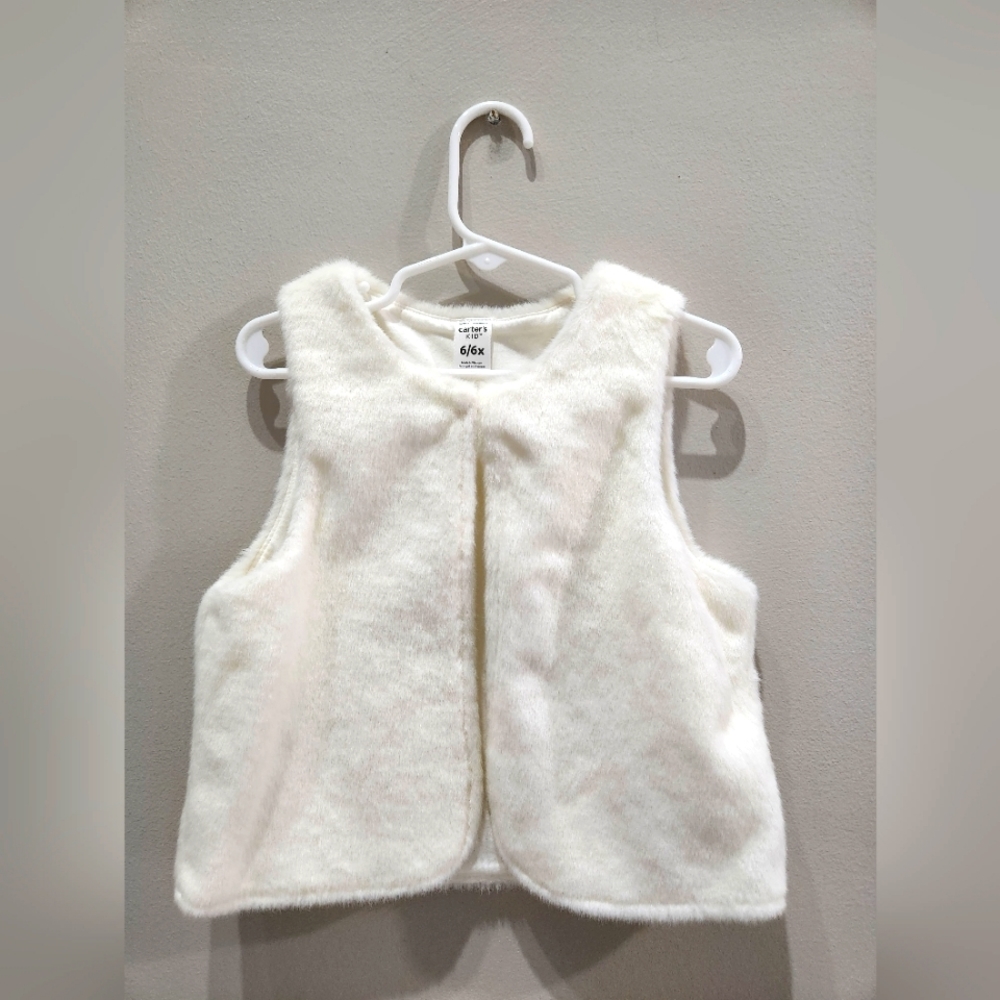 Carter's faux fur vest